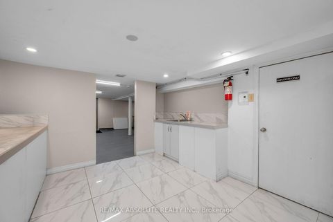 Photo 15 at 2476 Old Montreal Road, Cumberland Ridge, Orleans