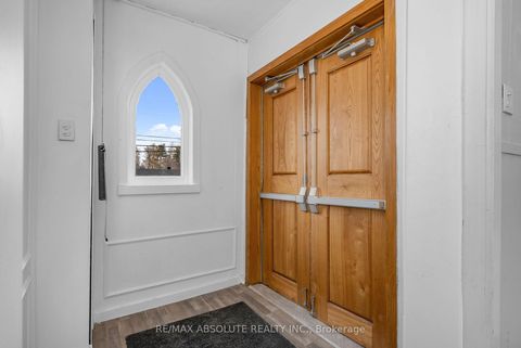 Photo 25 at 2476 Old Montreal Road, Cumberland Ridge, Orleans