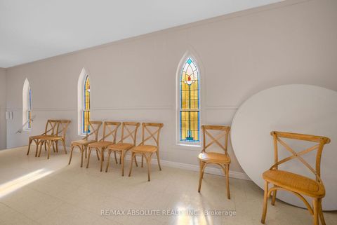 Photo 27 at 2476 Old Montreal Road, Cumberland Ridge, Orleans