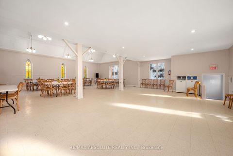 Photo 31 at 2476 Old Montreal Road, Cumberland Ridge, Orleans