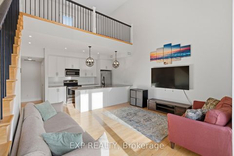 Photo 2 at 28 Meach Private, Stittsville (South), Stittsville