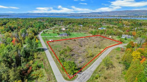 Photo 2 at 42 WAGON Drive, Dunrobin Shores, Constance Bay