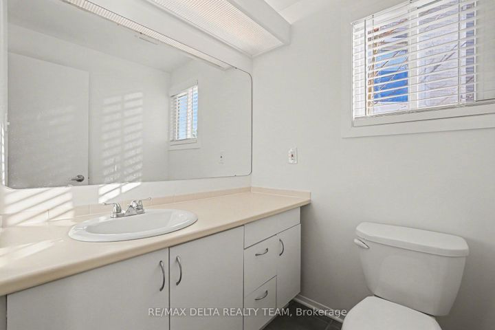 Photo 11 at 8A Millrise Lane, Nepean (Centrepointe), Ottawa