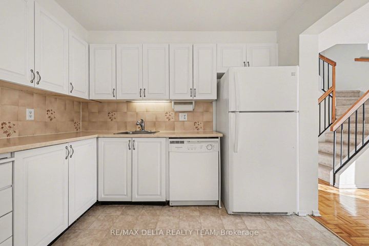 Photo 14 at 8A Millrise Lane, Nepean (Centrepointe), Ottawa