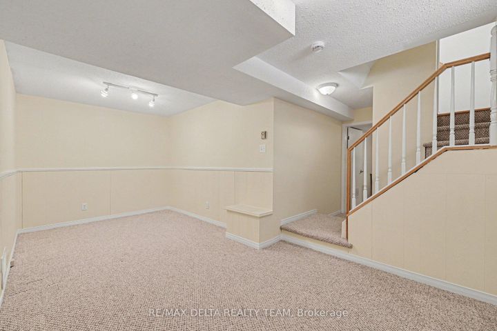 Photo 25 at 8A Millrise Lane, Nepean (Centrepointe), Ottawa