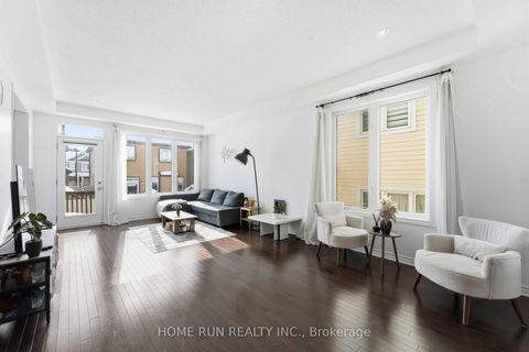 Photo 10 at 358 Meadowbreeze Drive, Emerald Meadows/Trailwest, Kanata