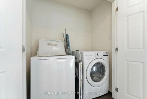 Photo 20 at 358 Meadowbreeze Drive, Emerald Meadows/Trailwest, Kanata