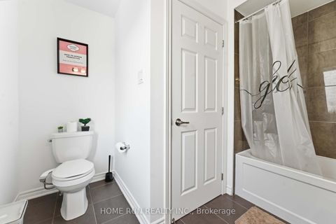 Photo 23 at 358 Meadowbreeze Drive, Emerald Meadows/Trailwest, Kanata