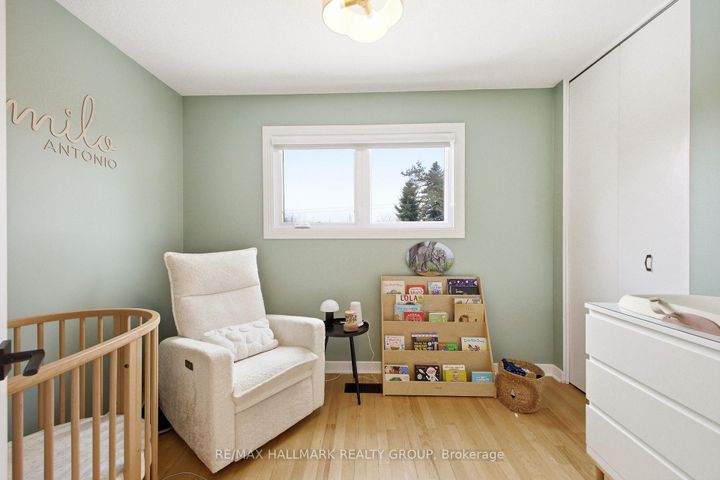Photo 22 at 38 Harlowe Crescent, Nepean (Crystal Beach), Ottawa