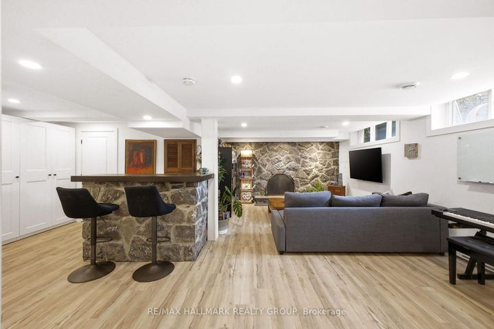 Photo 30 at 38 Harlowe Crescent, Nepean (Crystal Beach), Ottawa