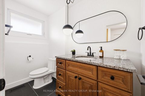 Photo 4 at 38 Harlowe Crescent, Nepean (Crystal Beach), Ottawa