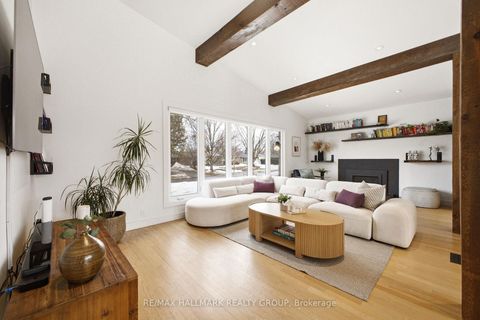 Photo 5 at 38 Harlowe Crescent, Nepean (Crystal Beach), Ottawa