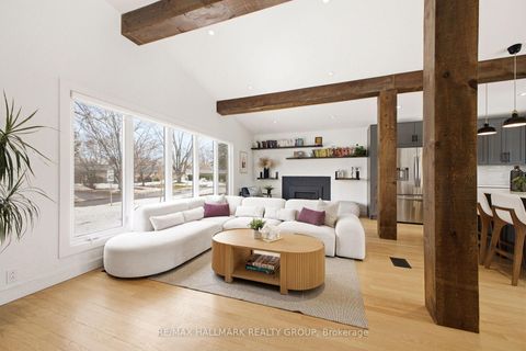 Photo 6 at 38 Harlowe Crescent, Nepean (Crystal Beach), Ottawa