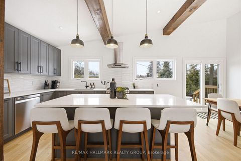 Photo 12 at 38 Harlowe Crescent, Nepean (Crystal Beach), Ottawa