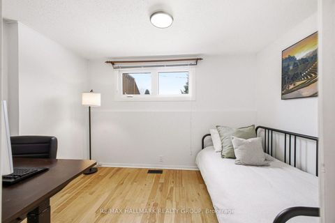 Photo 29 at 38 Harlowe Crescent, Nepean (Crystal Beach), Ottawa