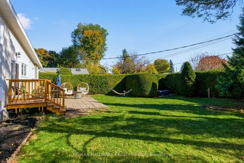 Photo 38 at 38 Harlowe Crescent, Nepean (Crystal Beach), Ottawa
