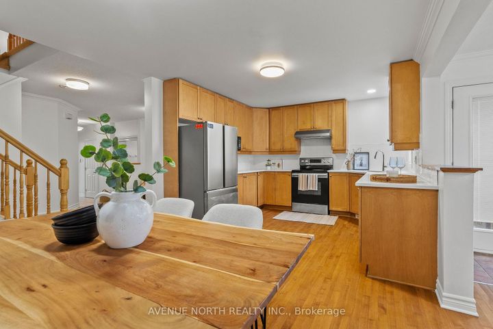 Photo 10 at 244 DEERFOX Drive, Nepean (Longfields), Ottawa