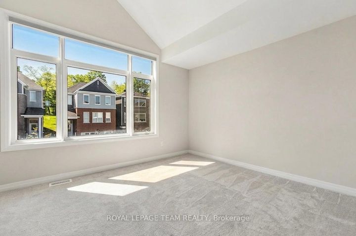 Photo 21 at 389 Appalachian Circle, Nepean (Half Moon Bay), Ottawa