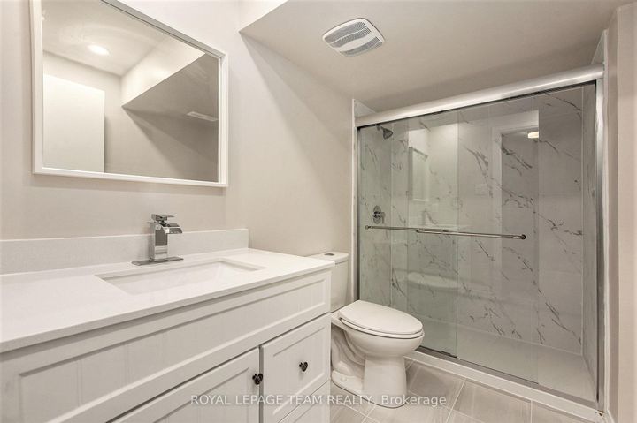 Photo 26 at 389 Appalachian Circle, Nepean (Half Moon Bay), Ottawa
