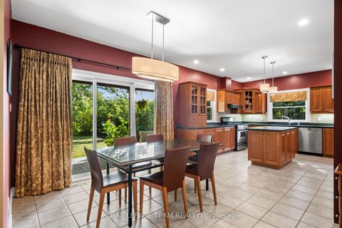 Photo 20 at 1601 Apeldoorn Avenue, Nepean (Carleton Heights), Ottawa