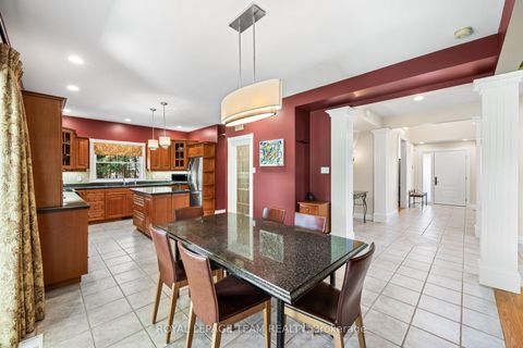 Photo 21 at 1601 Apeldoorn Avenue, Nepean (Carleton Heights), Ottawa