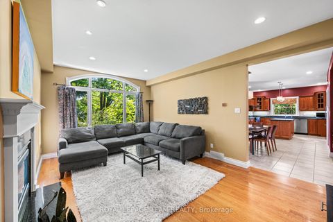 Photo 23 at 1601 Apeldoorn Avenue, Nepean (Carleton Heights), Ottawa
