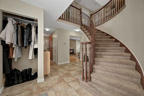 Photo 4 at 6192 Voyageur Drive, Convent Glen, Orleans