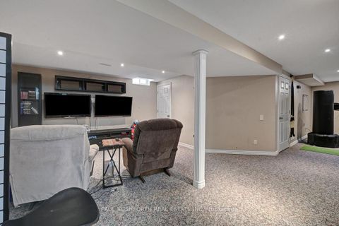 Photo 35 at 6192 Voyageur Drive, Convent Glen, Orleans