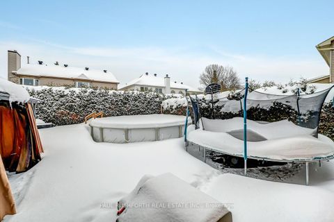 Photo 42 at 6192 Voyageur Drive, Convent Glen, Orleans