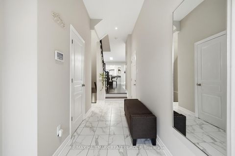 Photo 2 at 137 Wild Calla Way, Mer Bleue/Bradley Estates/Anderson Park, Orleans