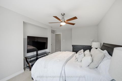 Photo 20 at 137 Wild Calla Way, Mer Bleue/Bradley Estates/Anderson Park, Orleans