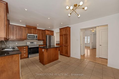 Photo 15 at 145 Arrowwood Drive, Stittsville (South), Stittsville