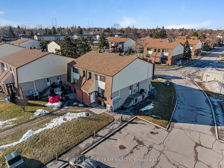 Photo 24 at 23A Woodvale Green, Nepean (Craig Henry/Woodvale), Ottawa