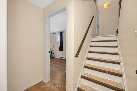 Photo 19 at 23A Woodvale Green, Nepean (Craig Henry/Woodvale), Ottawa