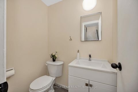 Photo 22 at 23A Woodvale Green, Nepean (Craig Henry/Woodvale), Ottawa