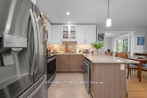 Photo 3 at 102 Sophie Lane, Merrickville