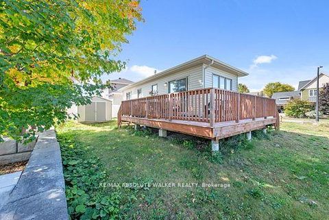 Photo 15 at 102 Sophie Lane, Merrickville