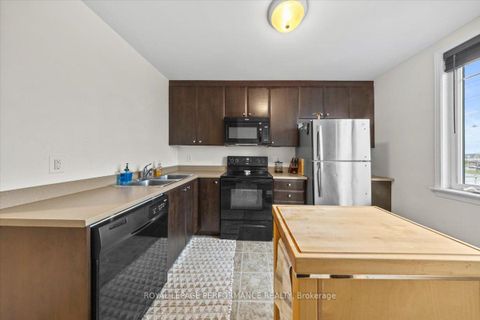 Photo 16 at 232 Shanly Private, Nepean (Stonebridge), Ottawa