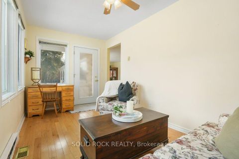 Photo 4 at 146 Elgin Street W, Arnprior