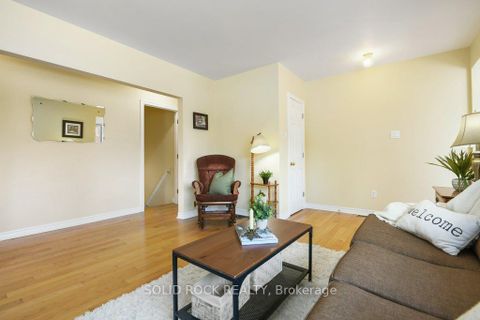 Photo 8 at 146 Elgin Street W, Arnprior