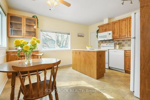 Photo 11 at 146 Elgin Street W, Arnprior