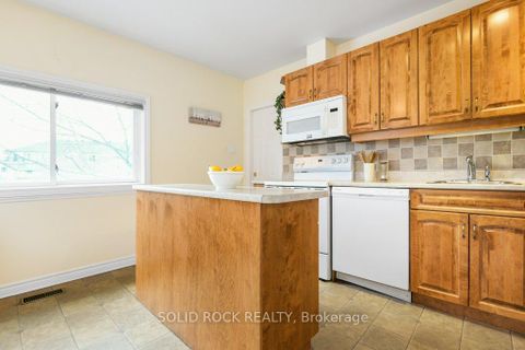 Photo 14 at 146 Elgin Street W, Arnprior