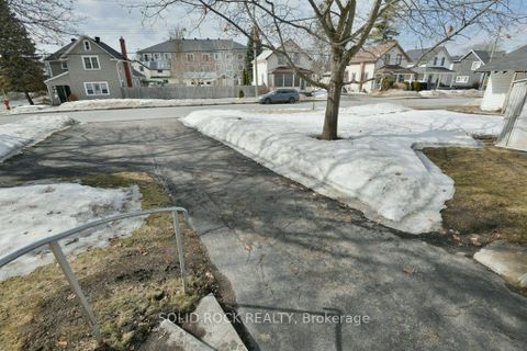 Photo 32 at 146 Elgin Street W, Arnprior