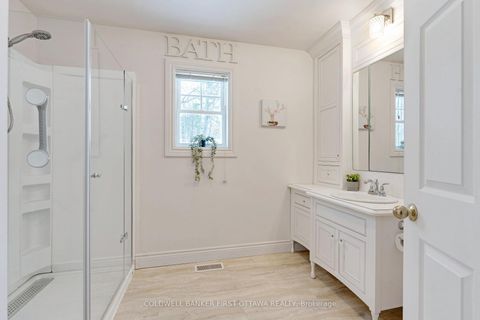 Photo 17 at 14b - 166 O'Brien Lake Lane, Bathurst/Burgess & Sherbrooke (South Sherbrooke) Twp, Tay Valley