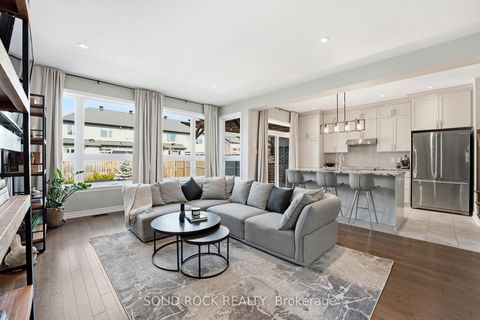 Photo 2 at 76 Palfrey Way, Emerald Meadows/Trailwest, Kanata