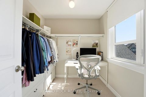 Photo 15 at 76 Palfrey Way, Emerald Meadows/Trailwest, Kanata