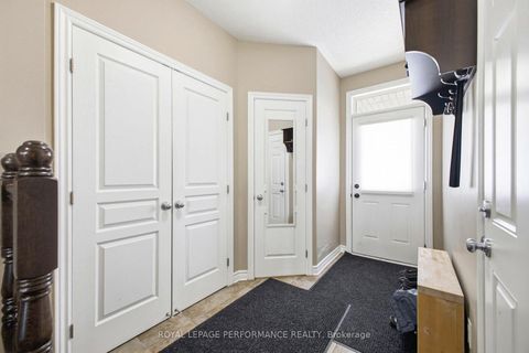 Photo 1 at 511 Voie Du Pin Rouge Way, Mer Bleue/Bradley Estates/Anderson Park, Orleans