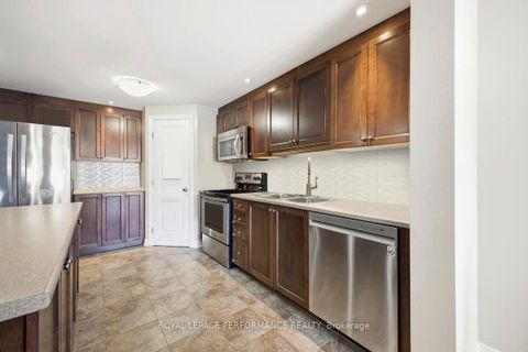 Photo 5 at 511 Voie Du Pin Rouge Way, Mer Bleue/Bradley Estates/Anderson Park, Orleans