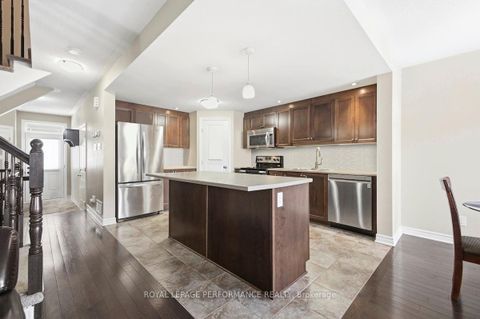 Photo 6 at 511 Voie Du Pin Rouge Way, Mer Bleue/Bradley Estates/Anderson Park, Orleans