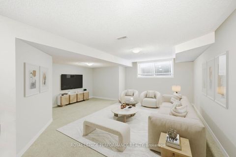 Photo 20 at 511 Voie Du Pin Rouge Way, Mer Bleue/Bradley Estates/Anderson Park, Orleans